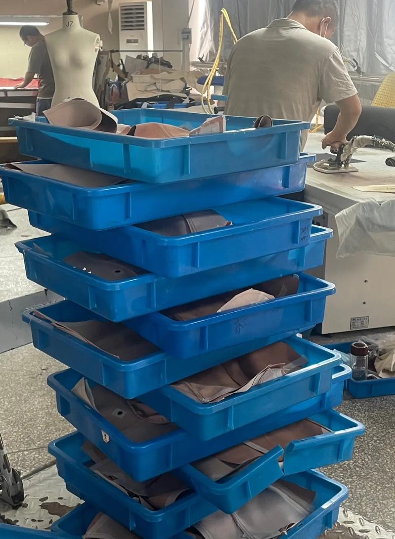 女装源头工厂，诚邀合作共赢